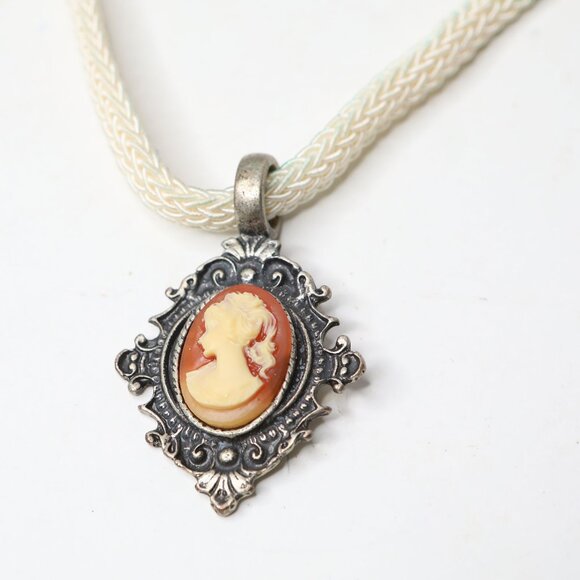 Vintage Cameo Pendant Necklace Fabric Rope Victorian Style Ornate Metal Frame - Picture 10 of 10